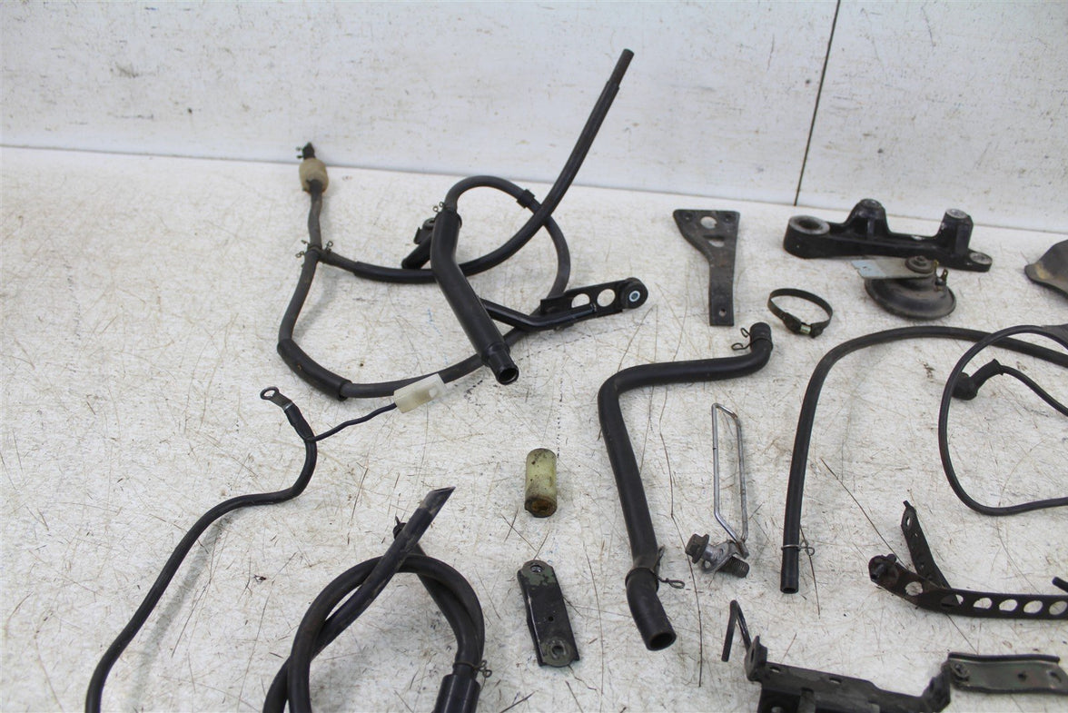 2001 Yamaha YZF 600R Chassis Bolt Kit Hardware Wire Hose Bracket Mount 55061