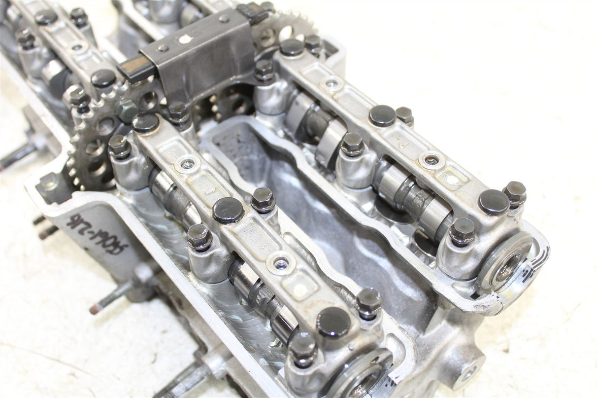 2001 Yamaha YZF 600R Cylinder Head Valve Cover w/ Camshafts Intake Exhaust
