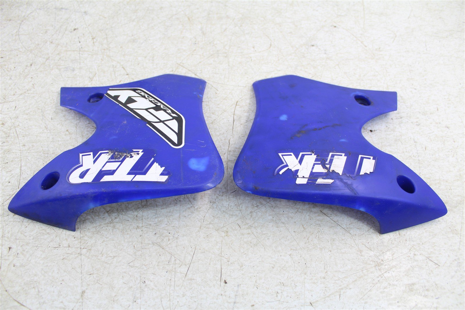 2000 Yamaha TTR 90 Plastics Gas Tank Shrouds Fenders Left Right 55062