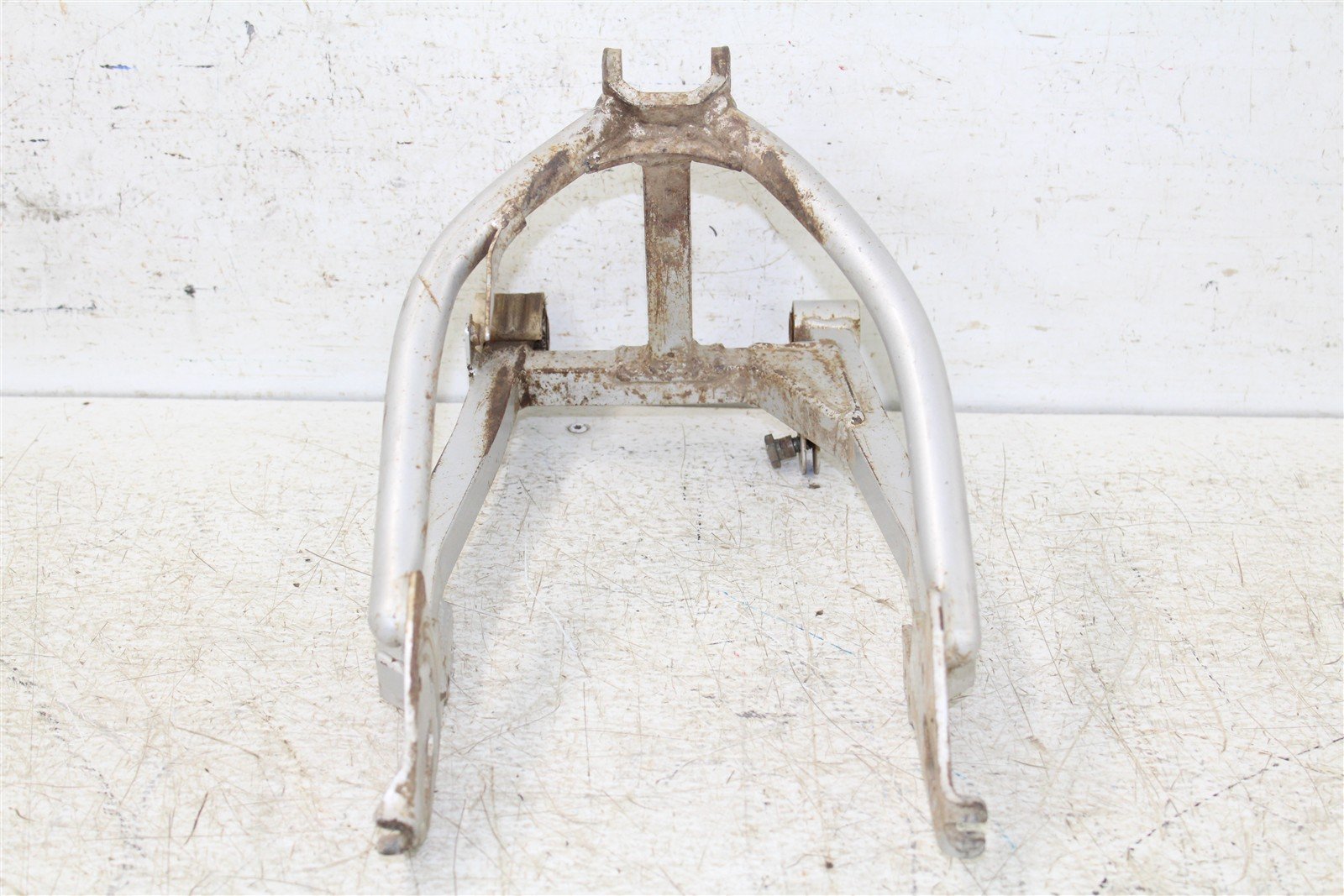 2000 Yamaha TTR 90 Swingarm Swing Arm 55062