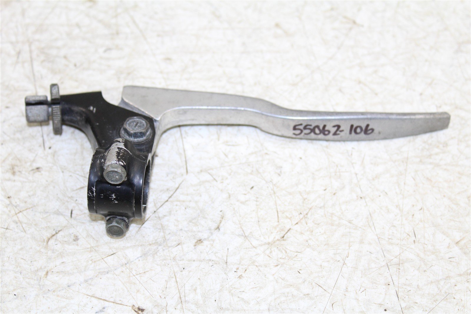 2000 Yamaha TTR 90 Front Brake Lever w/ Perch 55062