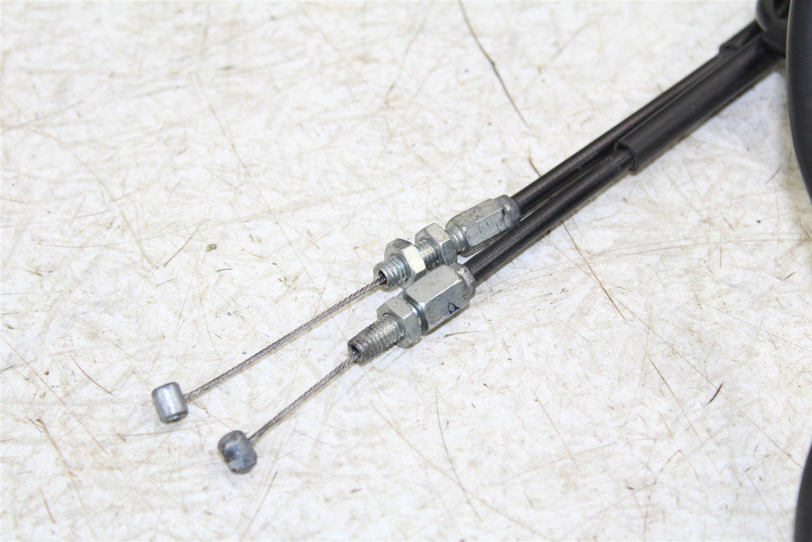 2018 Honda CB 300F Throttle Housing Tube w/ Cables Right Handle Bar Switch 15075