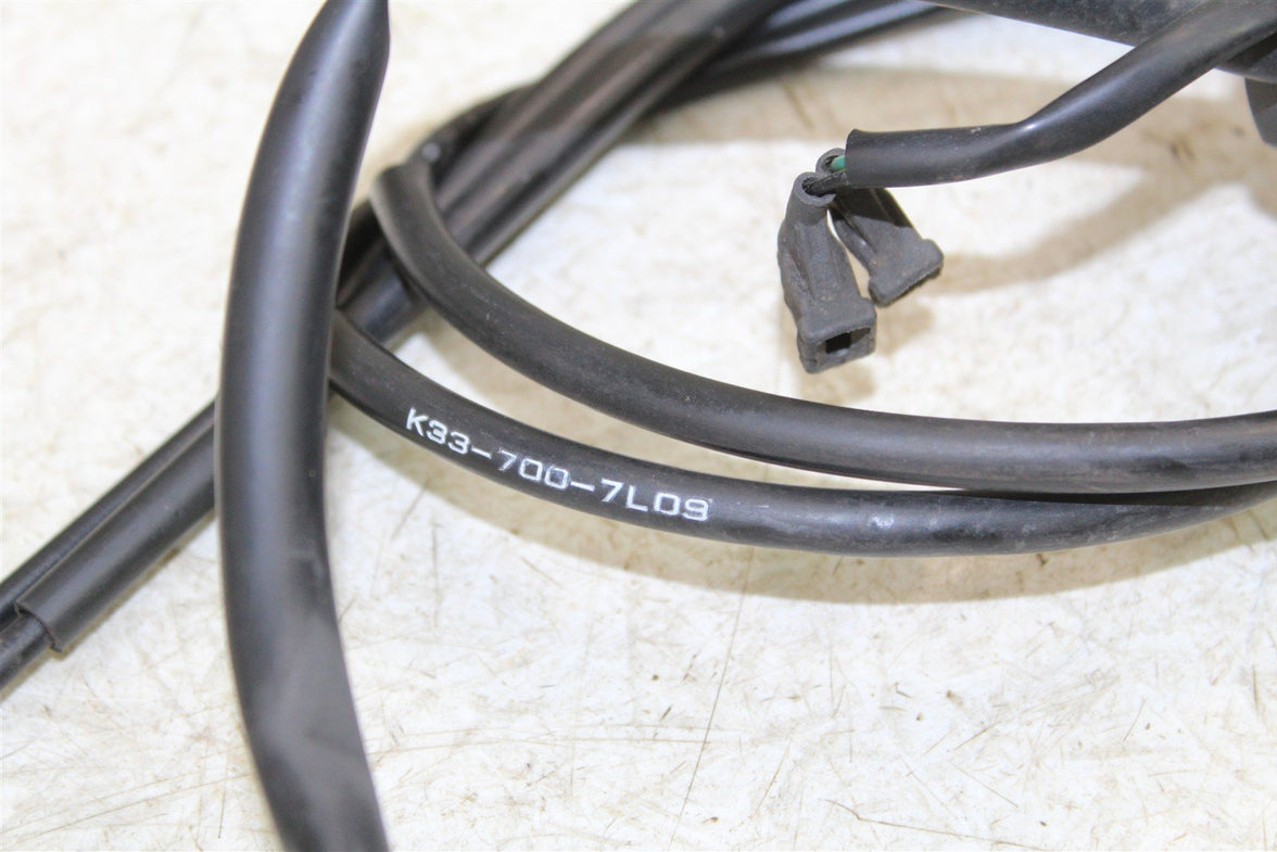 2018 Honda CB 300F Throttle Housing Tube w/ Cables Right Handle Bar Switch 15075