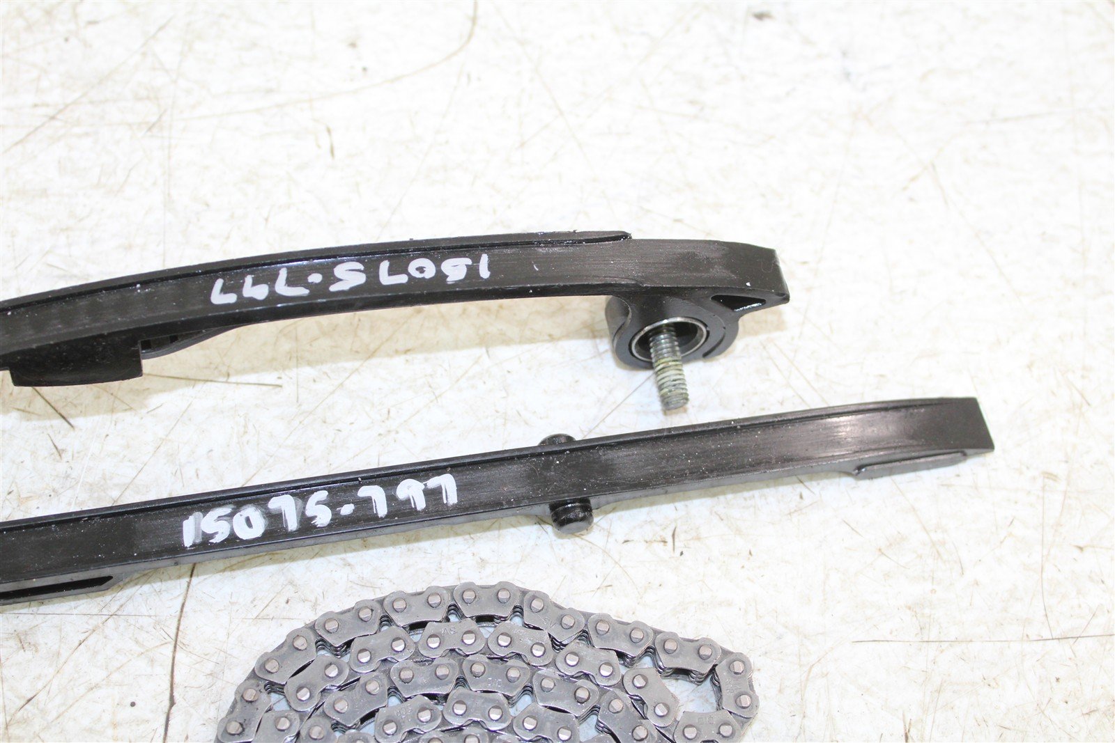 2018 Honda CB 300F Timing Chain Guides Slides w/ Camshaft Tensioner 15075
