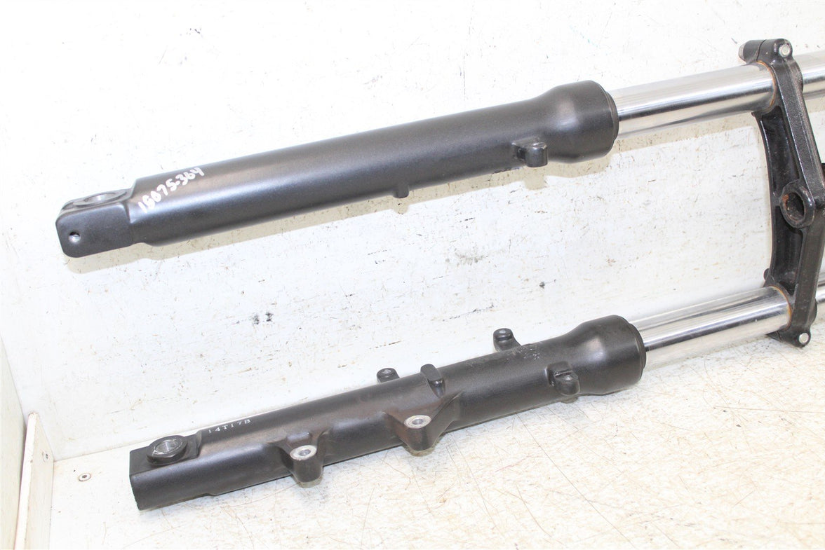 2018 Honda CB 300F Fork Tubes Front Suspension Triple Clamps 15075