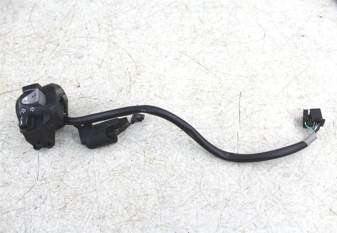 2018 Honda CB 300F Headlight Directional Light Switch 15075