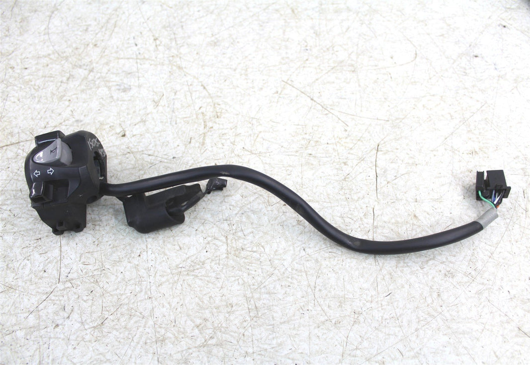 2018 Honda CB 300F Headlight Directional Light Switch 15075