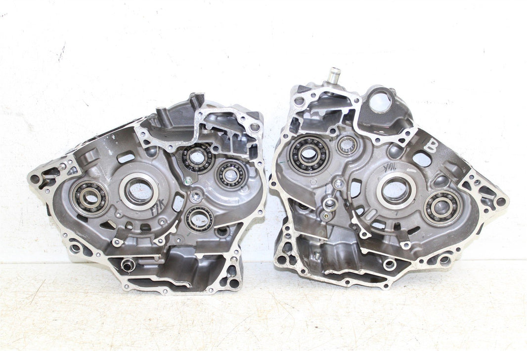 2018 Honda CB 300F Engine Cases Crankcase Motor Left Right 15075