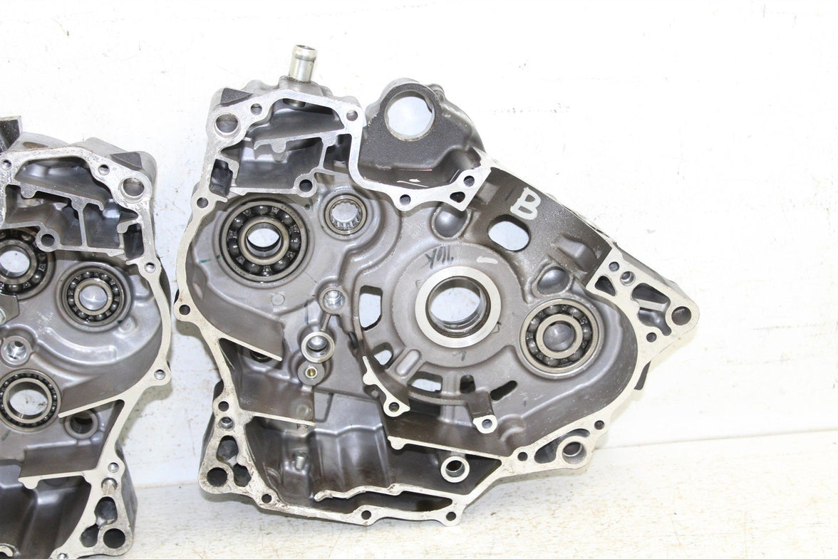 2018 Honda CB 300F Engine Cases Crankcase Motor Left Right 15075