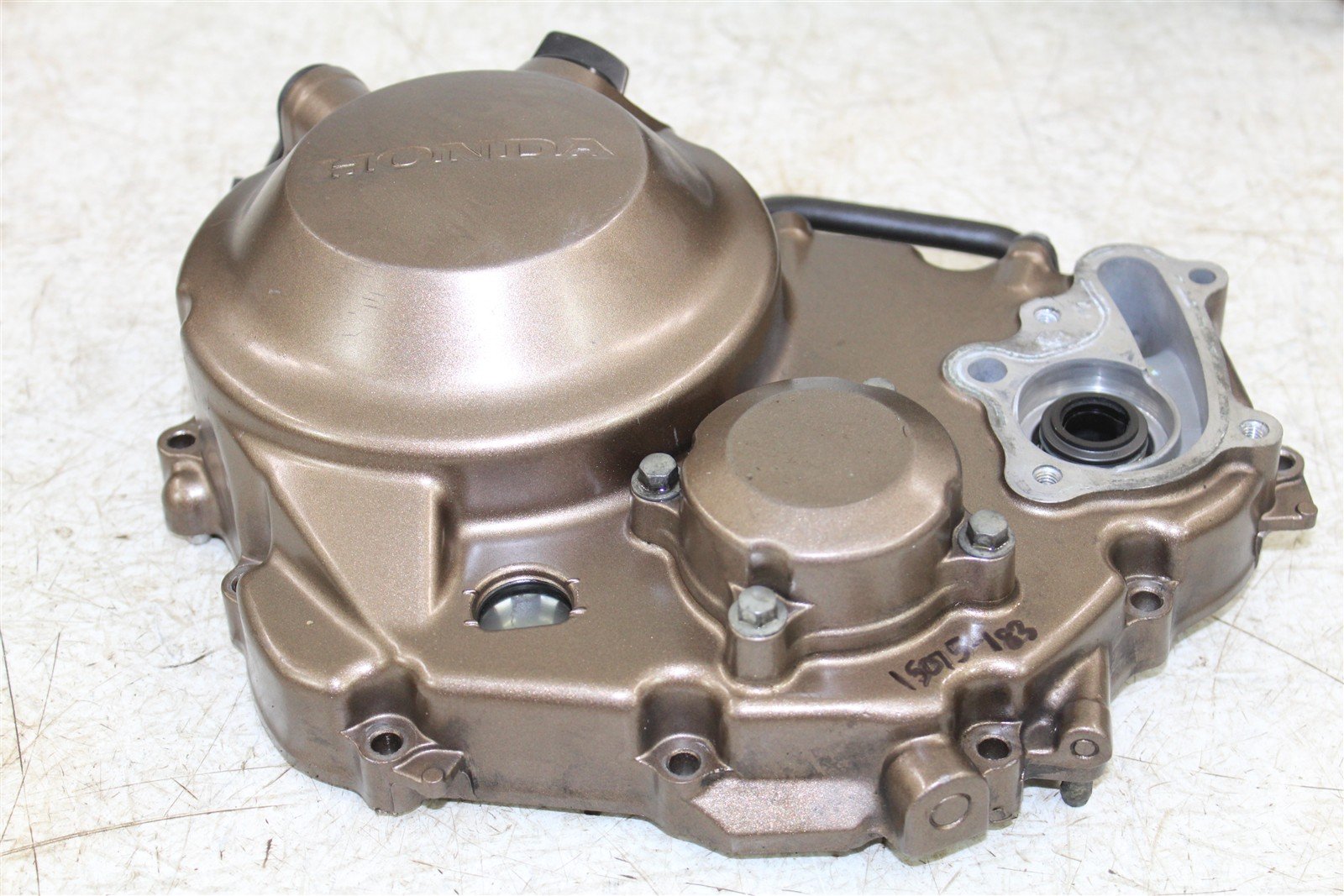 2018 Honda CB 300F Clutch Cover 15075
