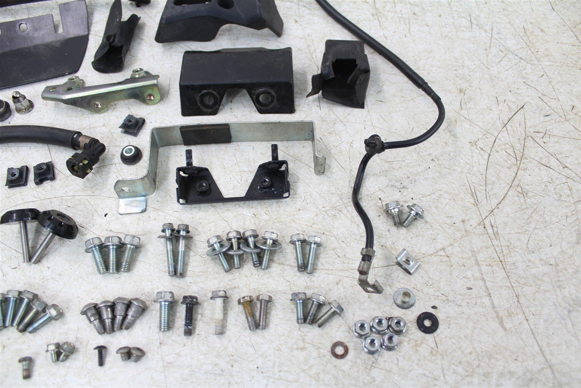 2018 Honda CB 300F Chassis Bolt Kit Hardware Bracket Mount Wire Hose 15075