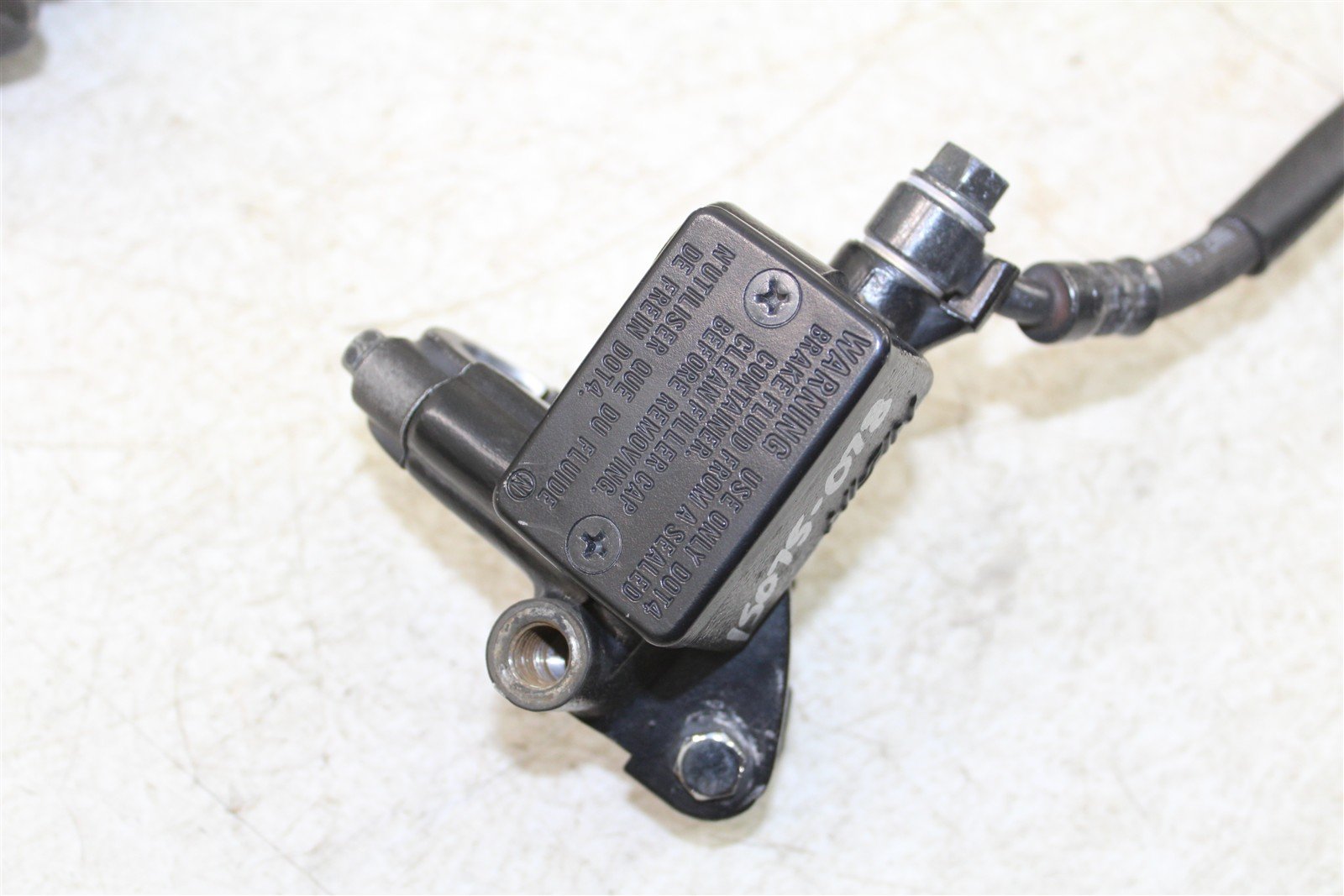 2018 Honda CB 300F Front Brake Caliper Hose Master Cylinder 15075