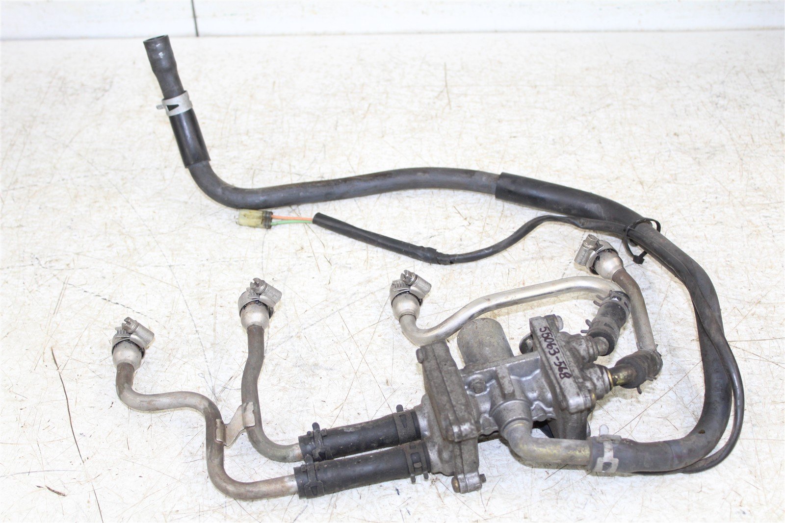 2002 Yamaha R1 Air Induction System Assembly w/ Hoses 55063