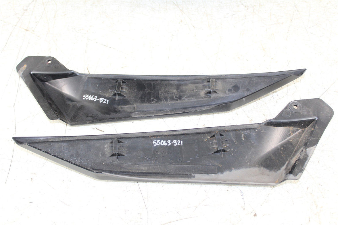 2002 Yamaha R1 Lower Gas Tank Plastic Covers Trim 55063