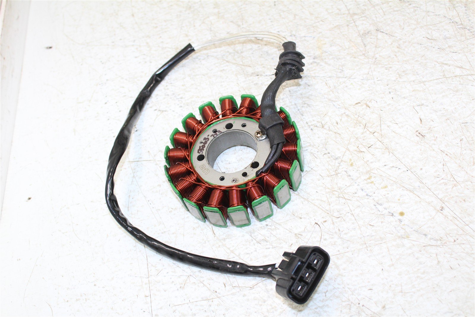 2002 Yamaha R1 Stator Magneto Coil 55063