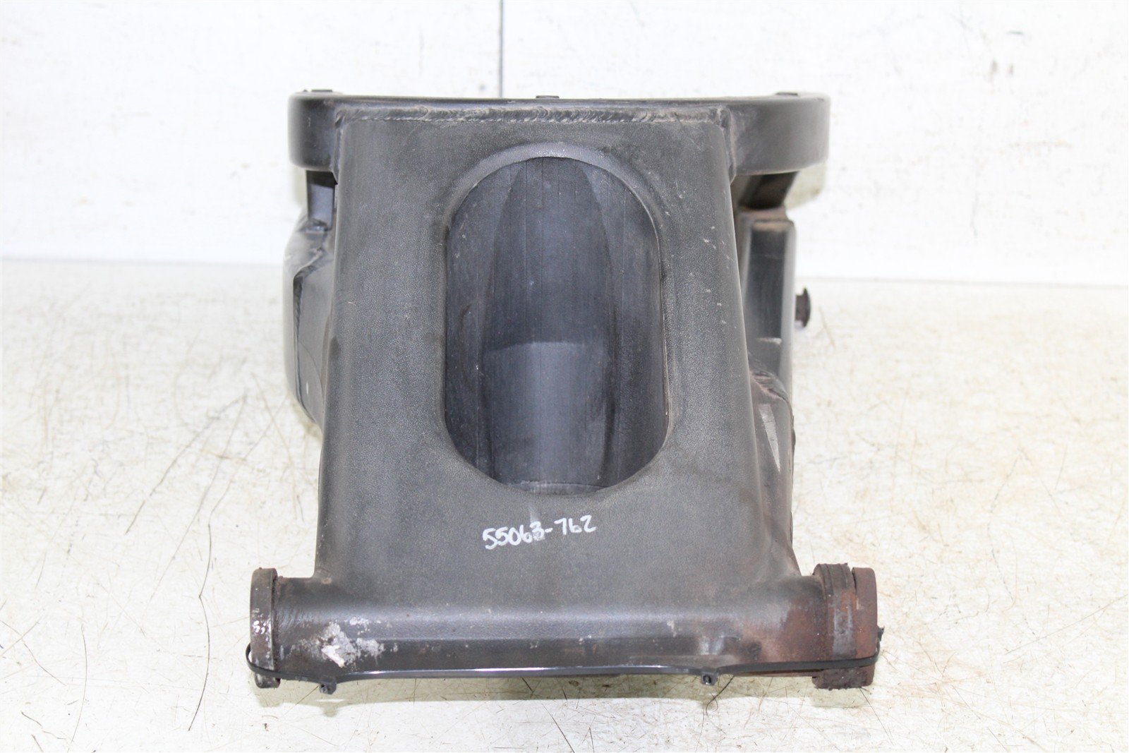 2002 Yamaha R1 Swingarm Swing Arm 55063