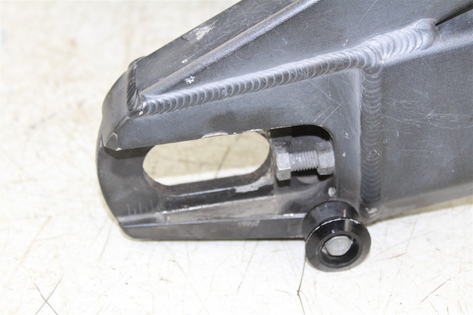 2002 Yamaha R1 Swingarm Swing Arm 55063