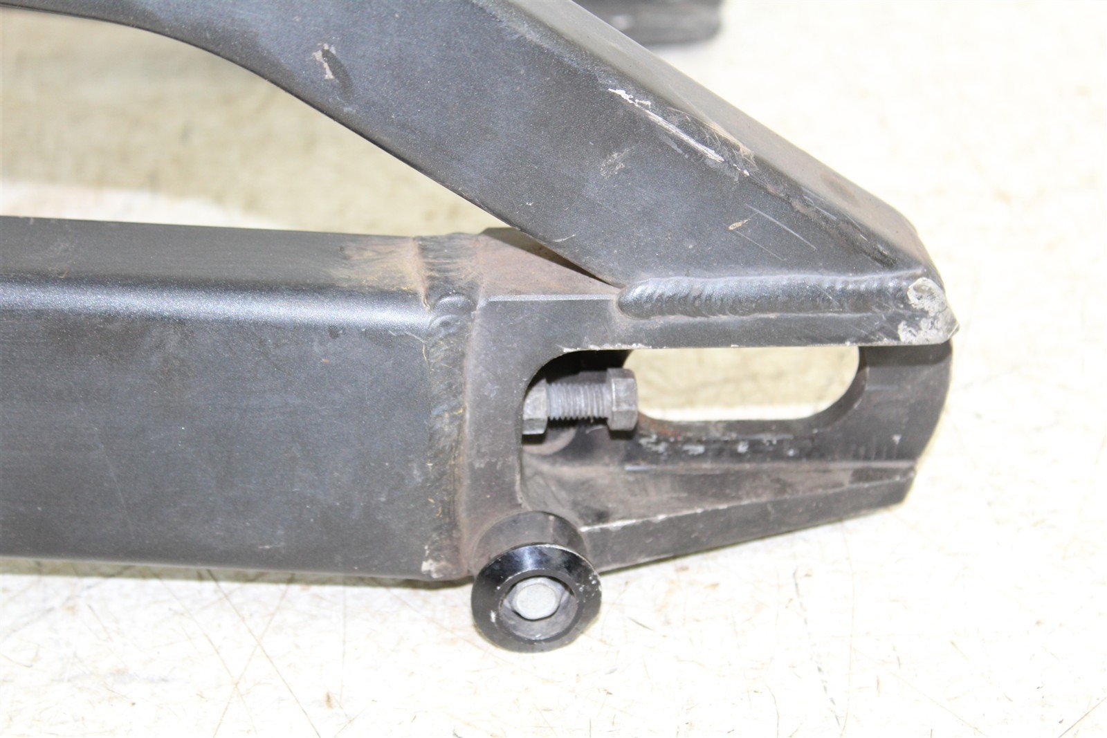 2002 Yamaha R1 Swingarm Swing Arm 55063