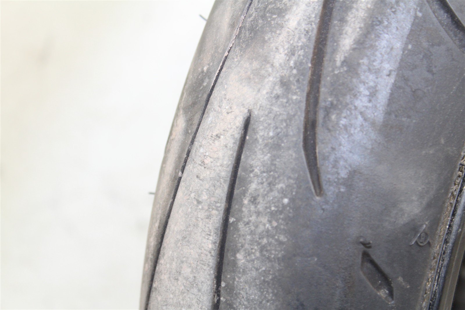 2002 Yamaha R1 Front Wheel Rim w/ Brake Rotors 55063