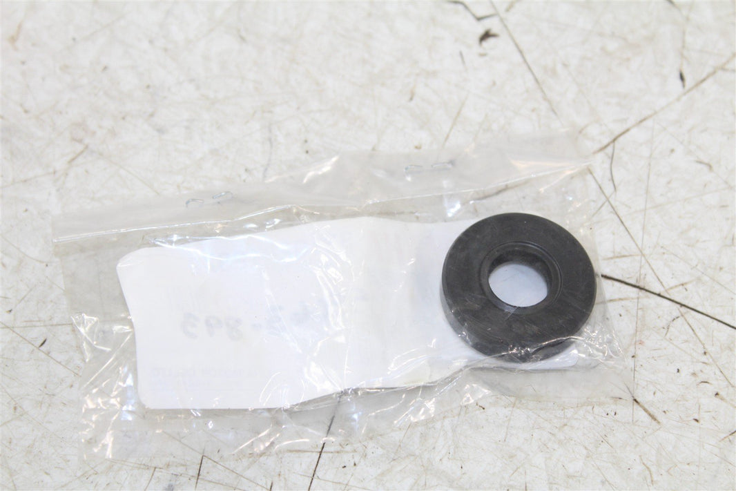 NOS Genuine Yamaha Oil Seal 93102-12372 NEW 55063