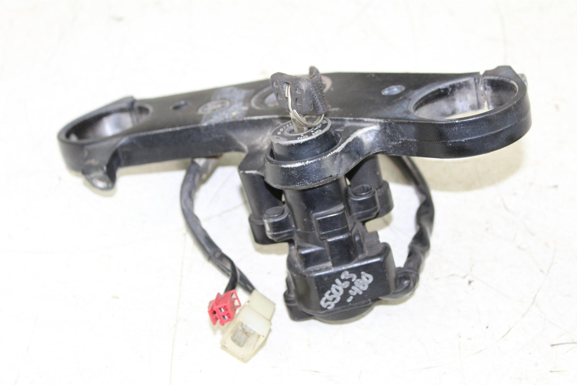 2002 Yamaha R1 Key Switch Ignition Top Triple Clamp Seat Lock Gas Cap 55063