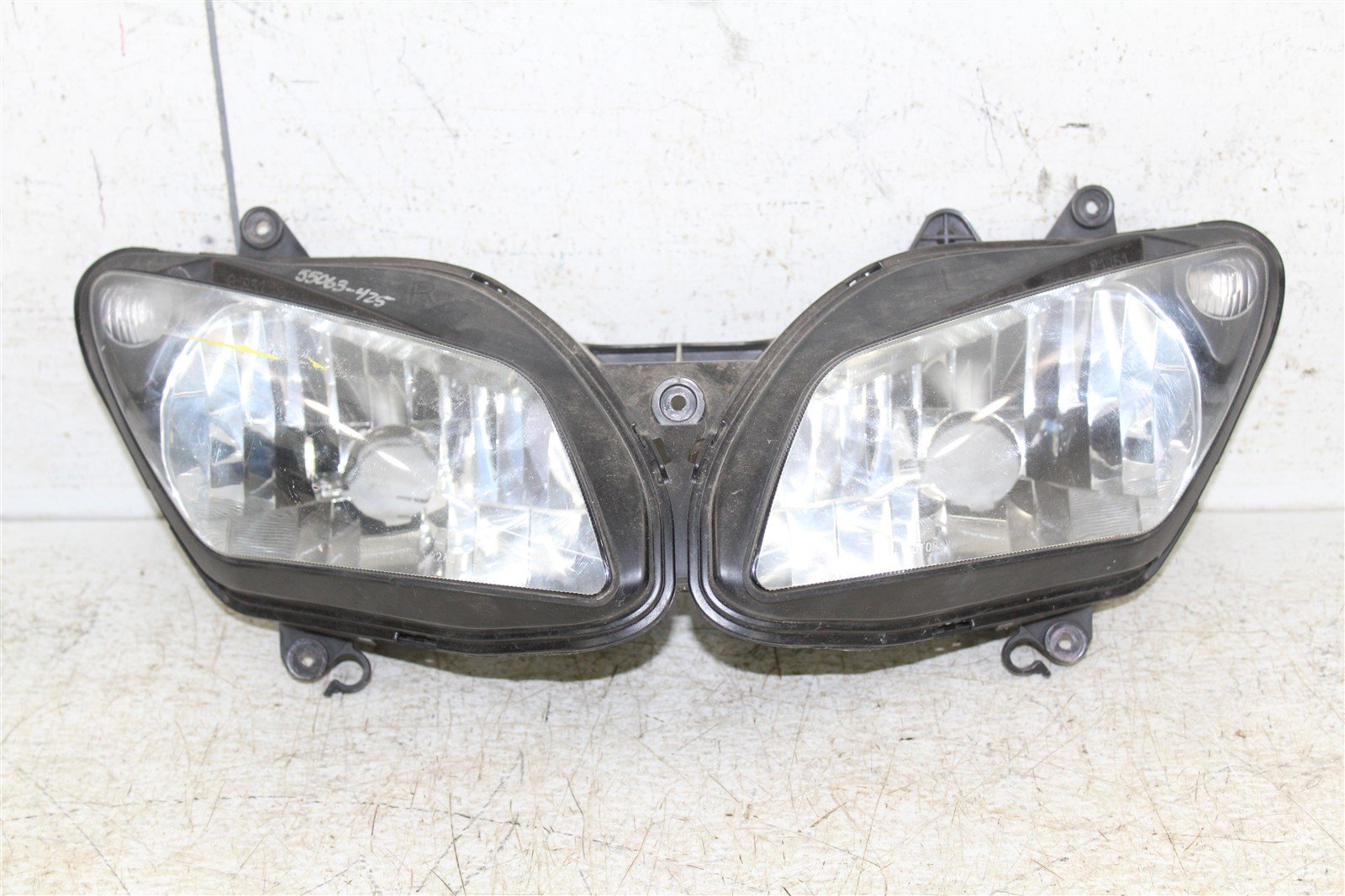 2002 Yamaha R1 Headlight Head Lamp Lights 55063