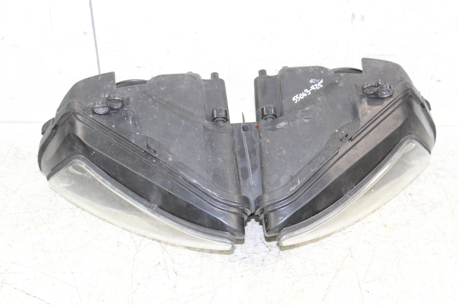 2002 Yamaha R1 Headlight Head Lamp Lights 55063