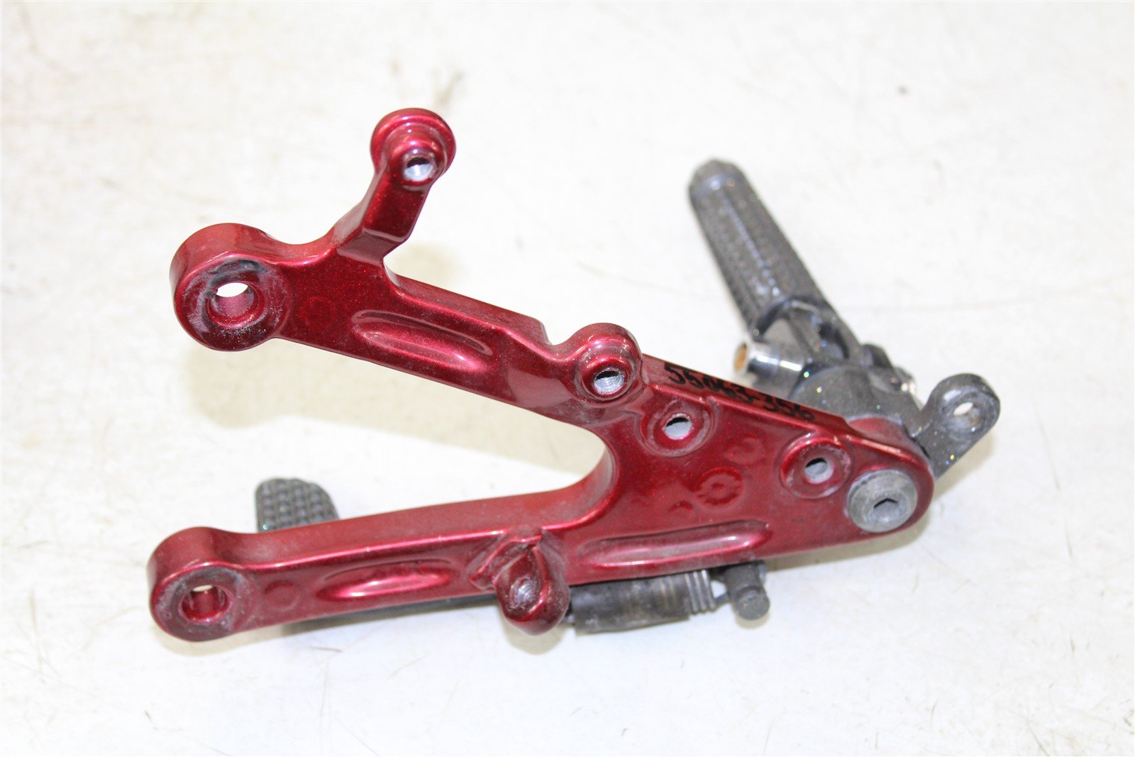 2002 Yamaha R1 Right Foot Peg Rest w/ Rear Brake Pedal 55063