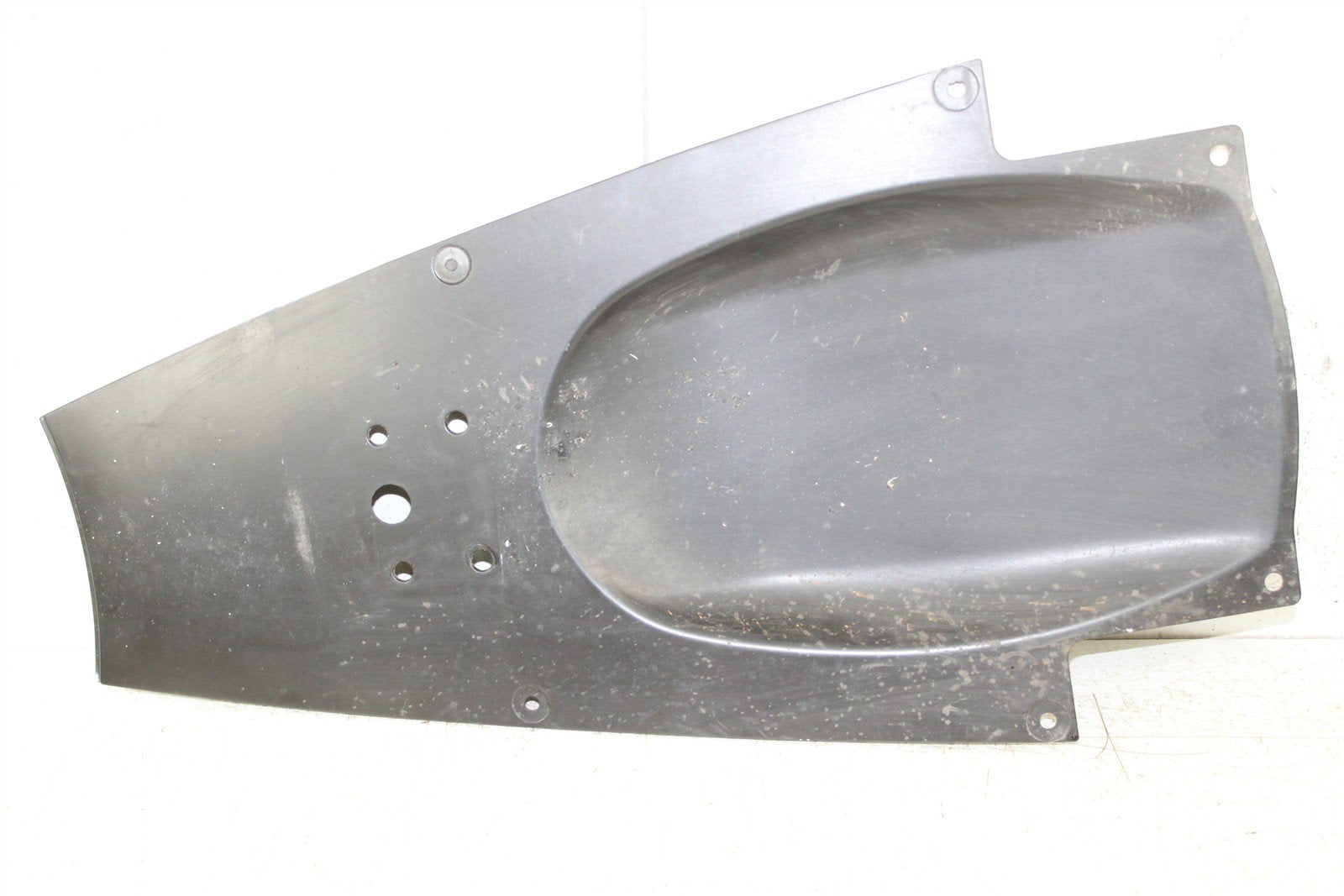 2002 Yamaha R1 Rear Lower Tail Fairing Fender Plastic 55063