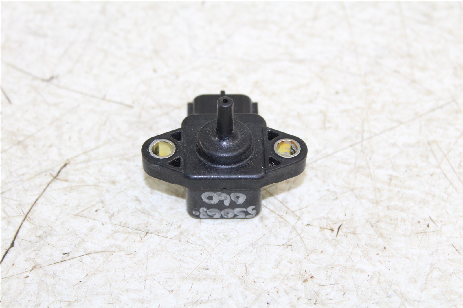 2002 Yamaha R1 Air Pressure Sensor MAF MAP 55063