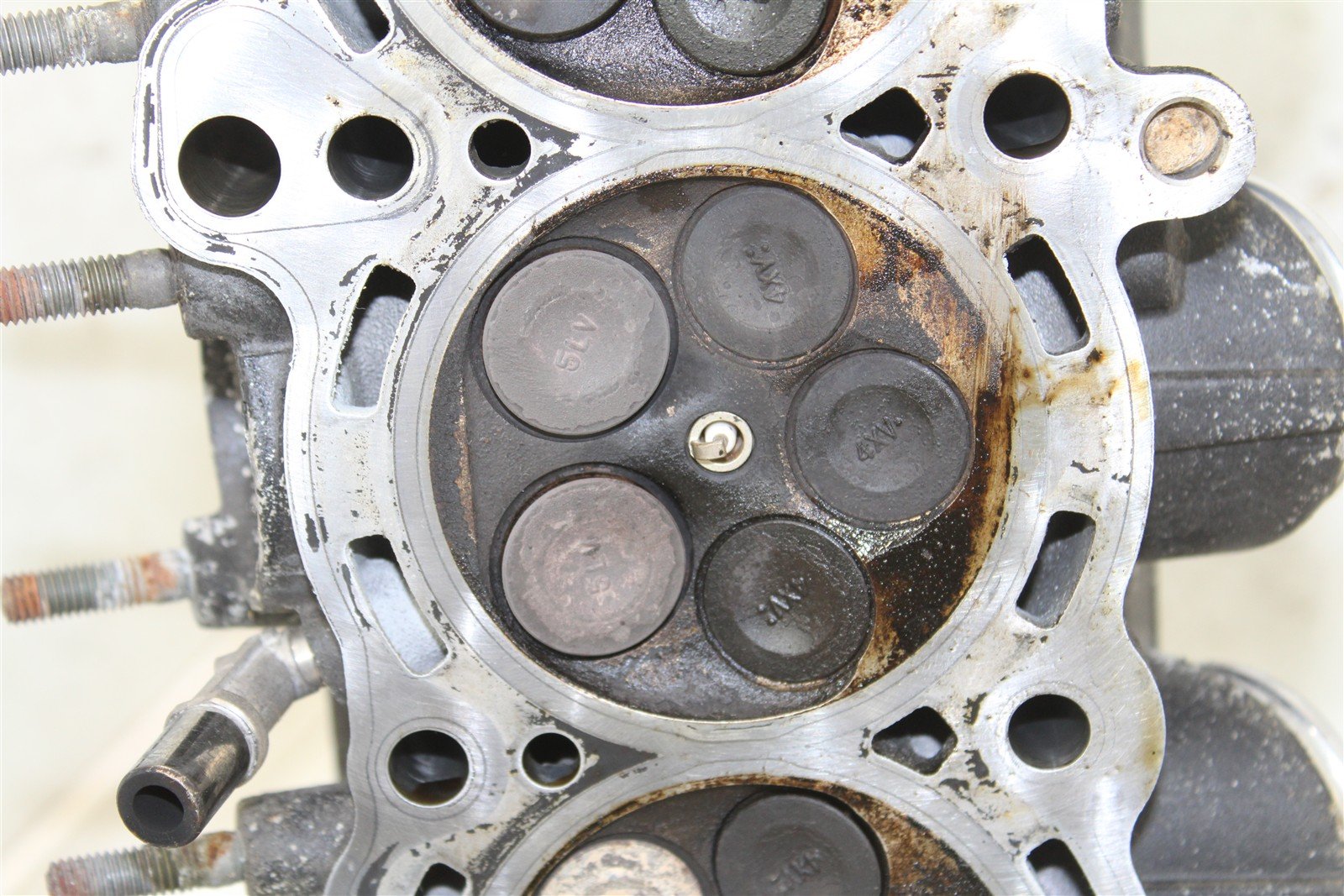 2002 Yamaha R1 Cylinder Head Valve Cover w/ Exhaust Intake Camshaft Cam 55063