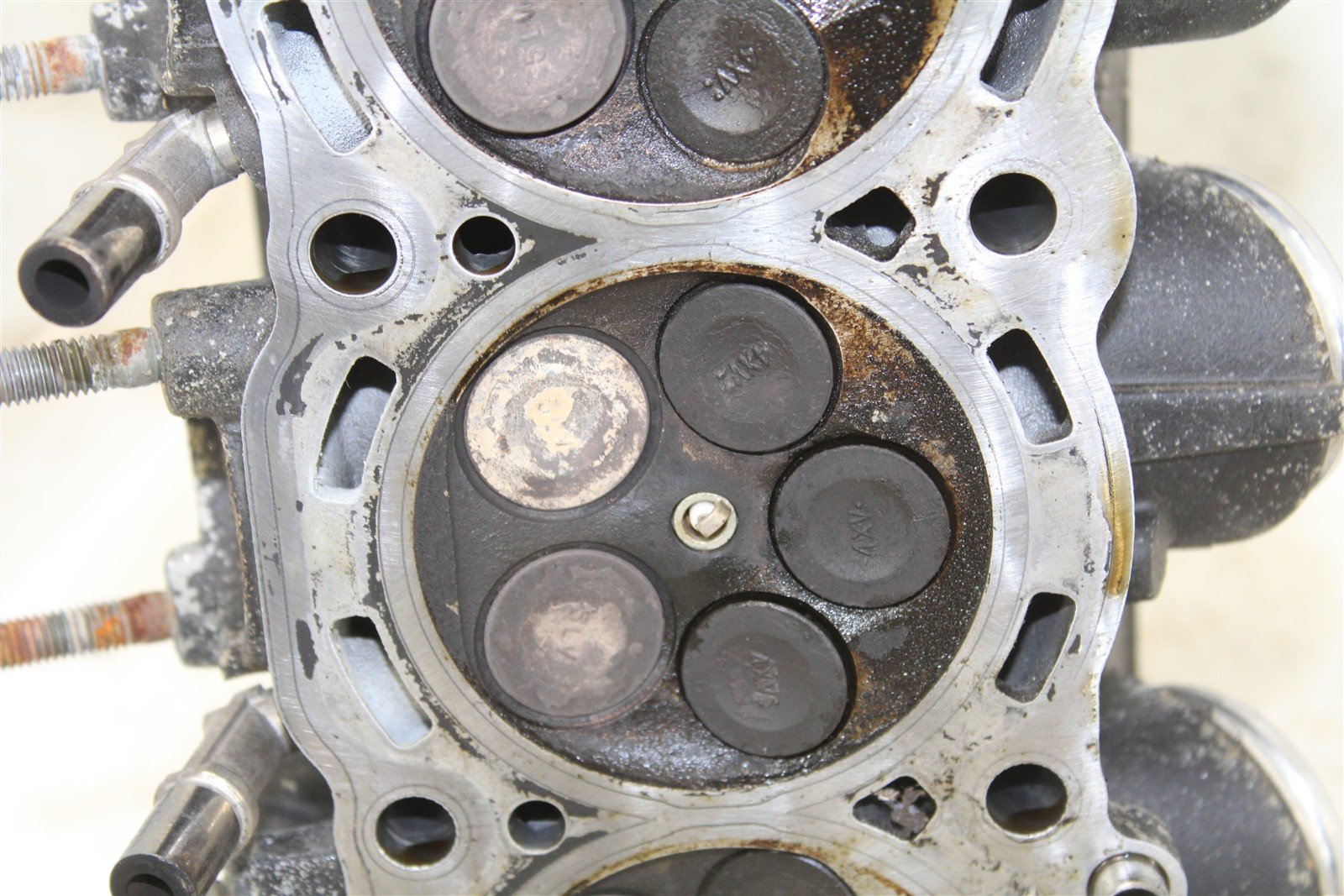 2002 Yamaha R1 Cylinder Head Valve Cover w/ Exhaust Intake Camshaft Cam 55063