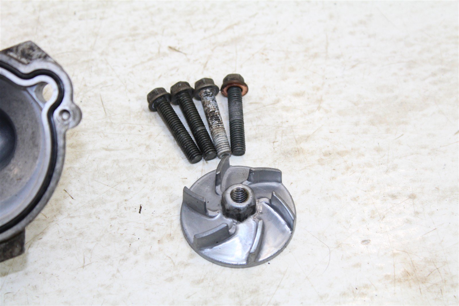 2004 Yamaha YFZ 450 Water Pump Impeller Cover 50105