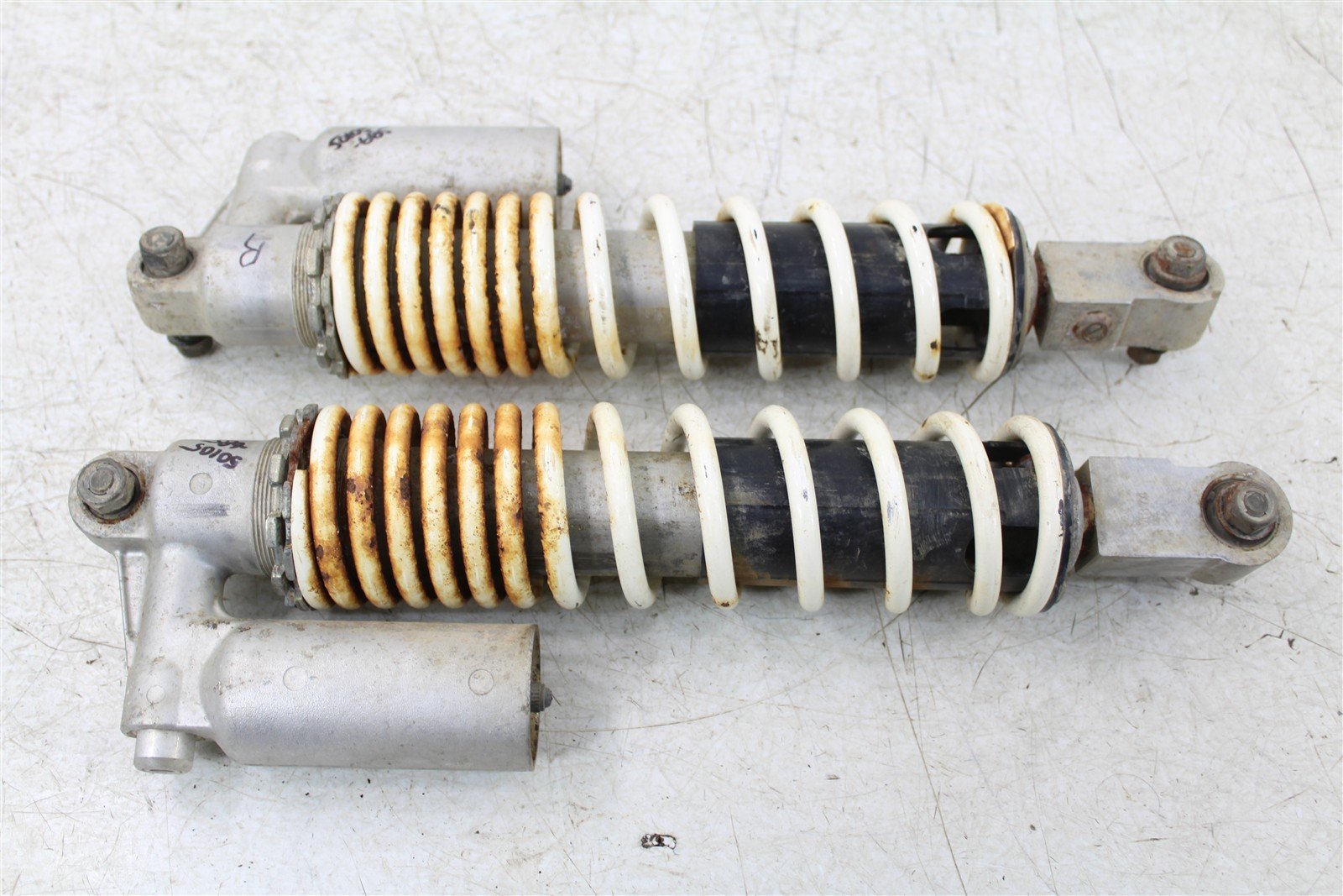 2004 Yamaha YFZ 450 Front Shocks Spring Absorber Left Right 50105