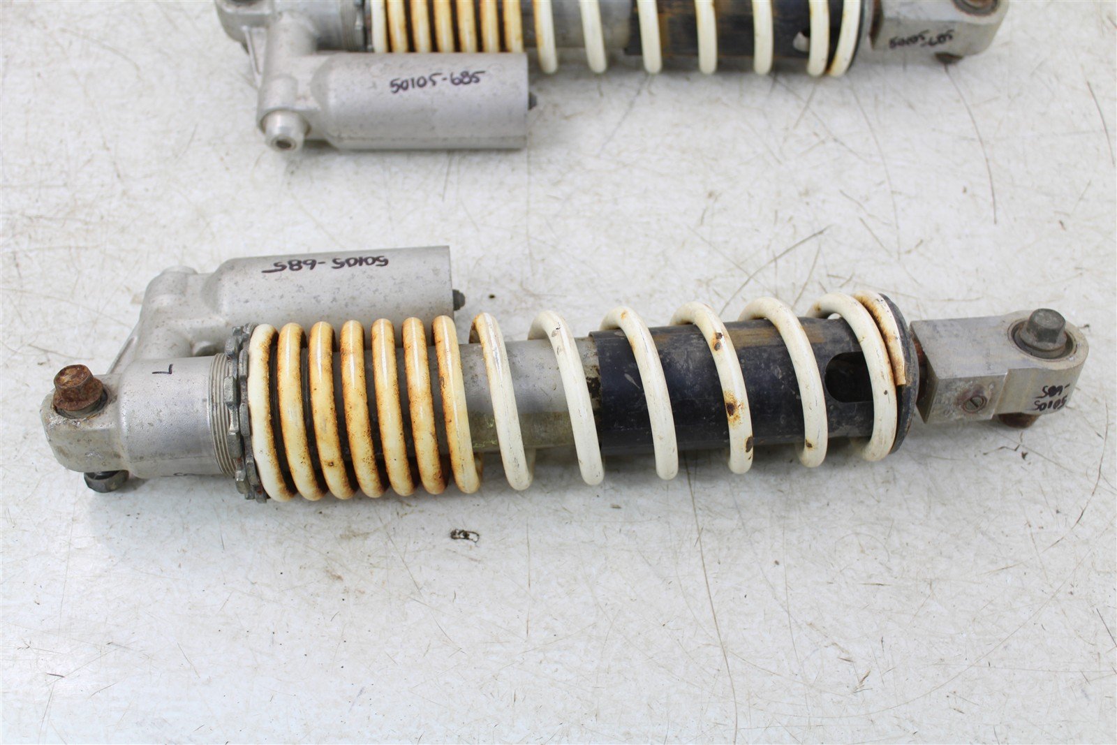 2004 Yamaha YFZ 450 Front Shocks Spring Absorber Left Right 50105