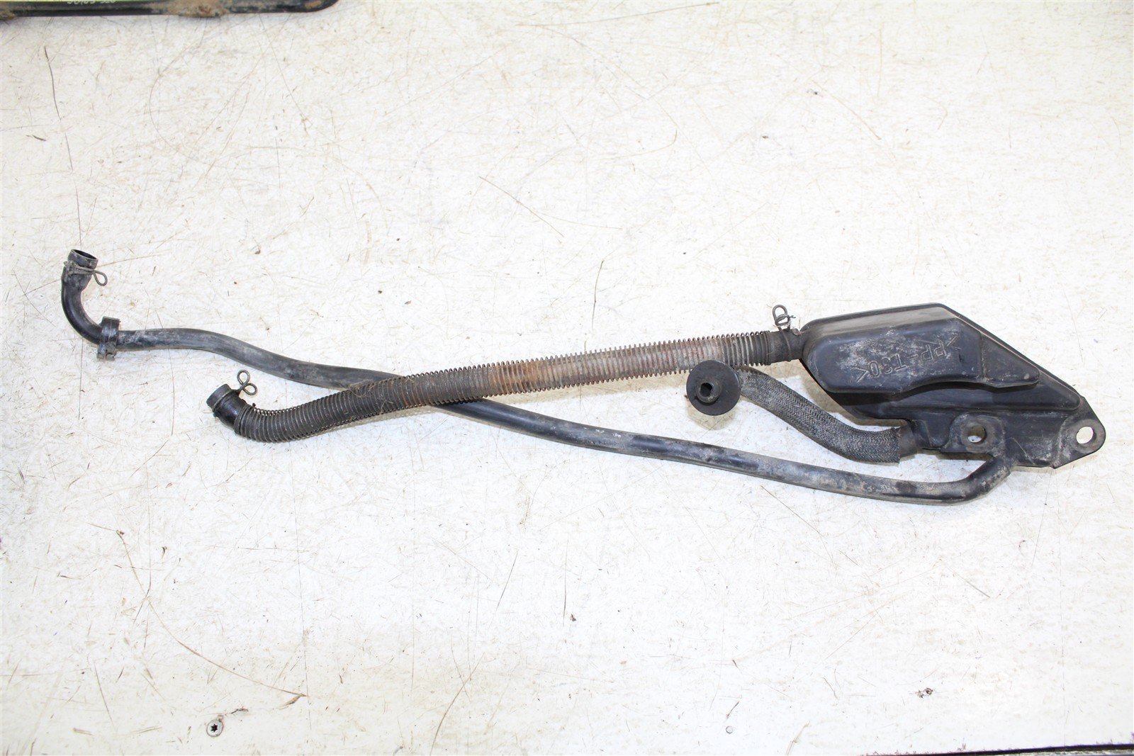 2004 Yamaha YFZ 450 Crankcase Breather Return Tank 50105