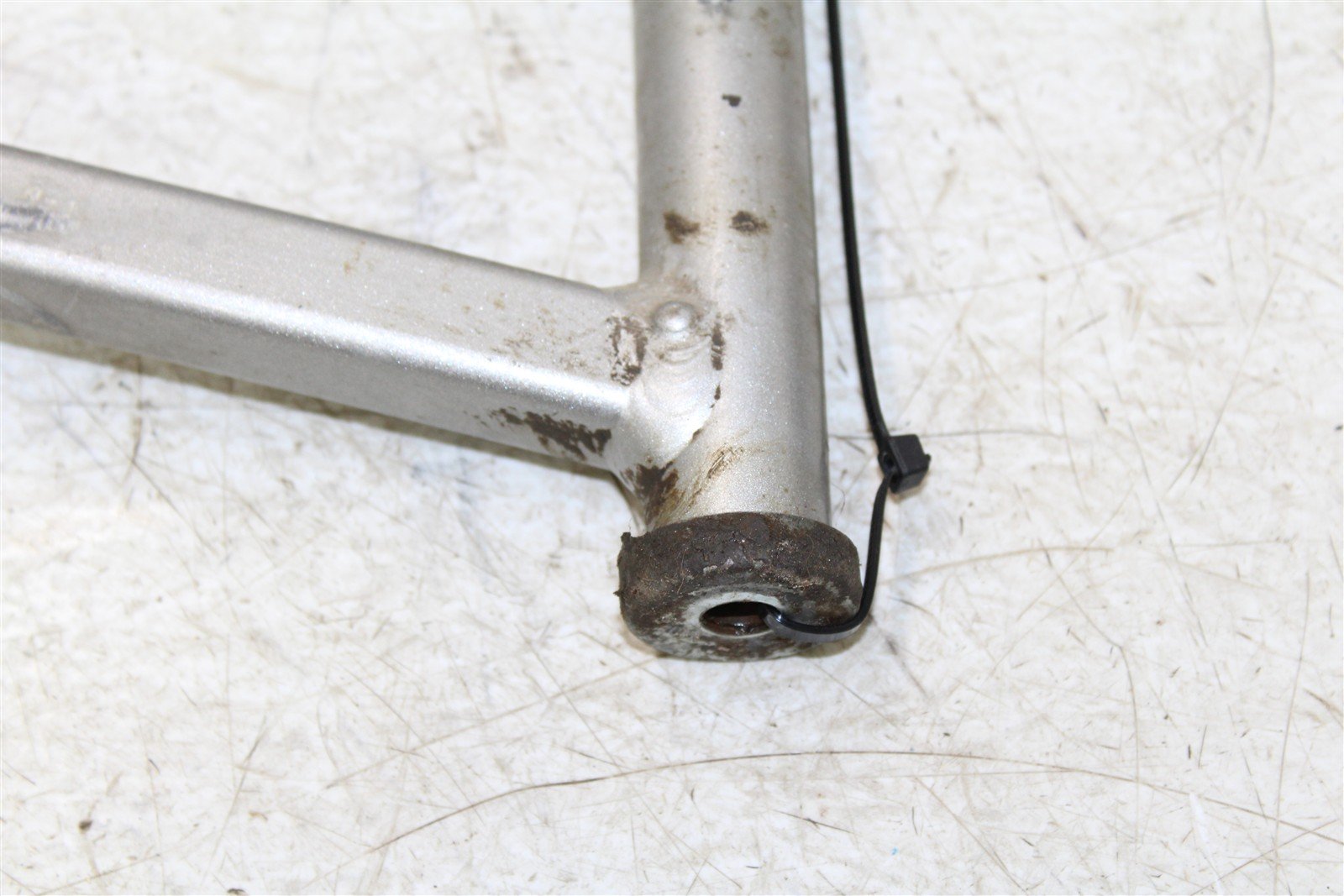 2004 Yamaha YFZ 450 Front Left Upper Control A Arm 50105