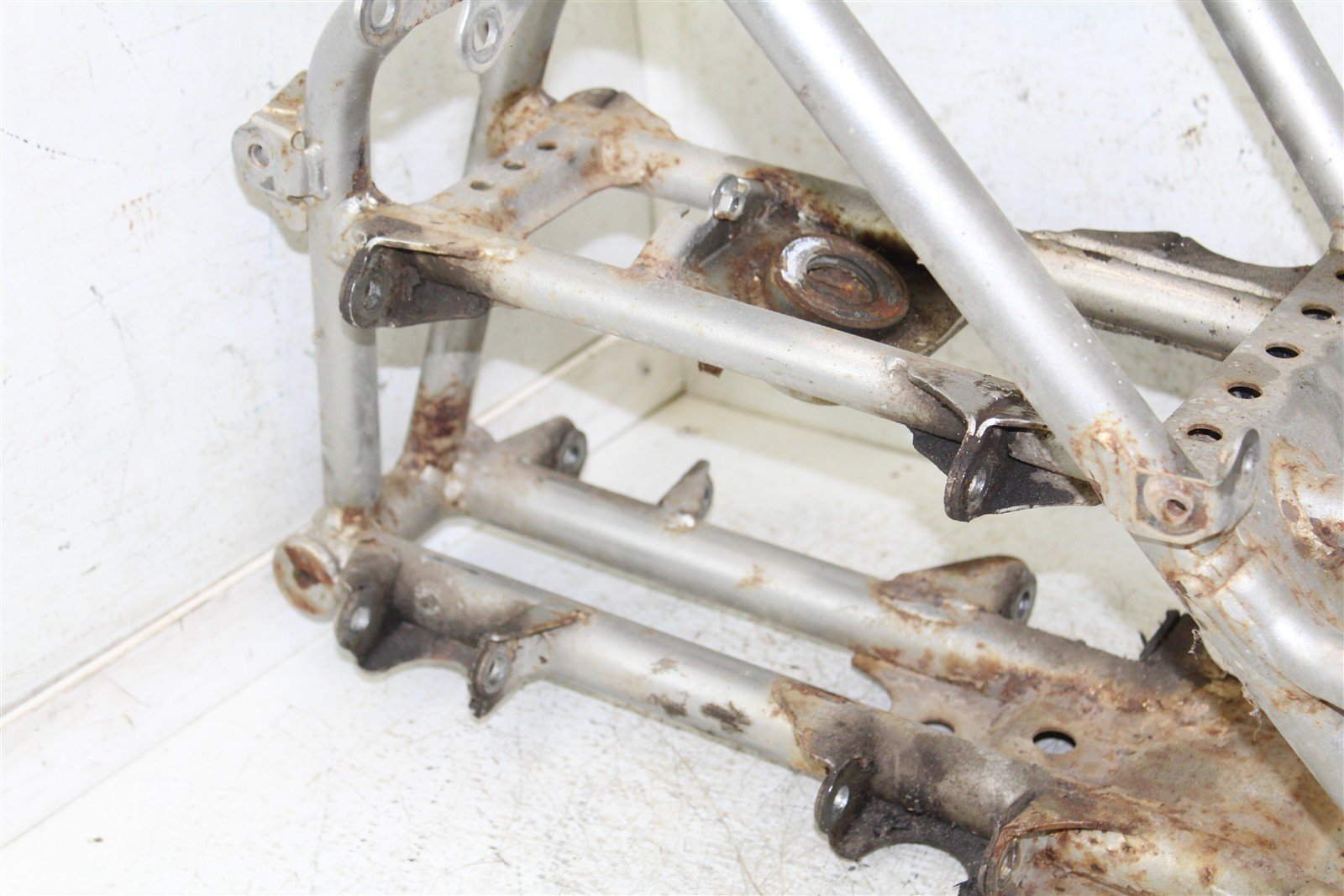 2004 Yamaha YFZ 450 Main Frame Chassis BOS 50105