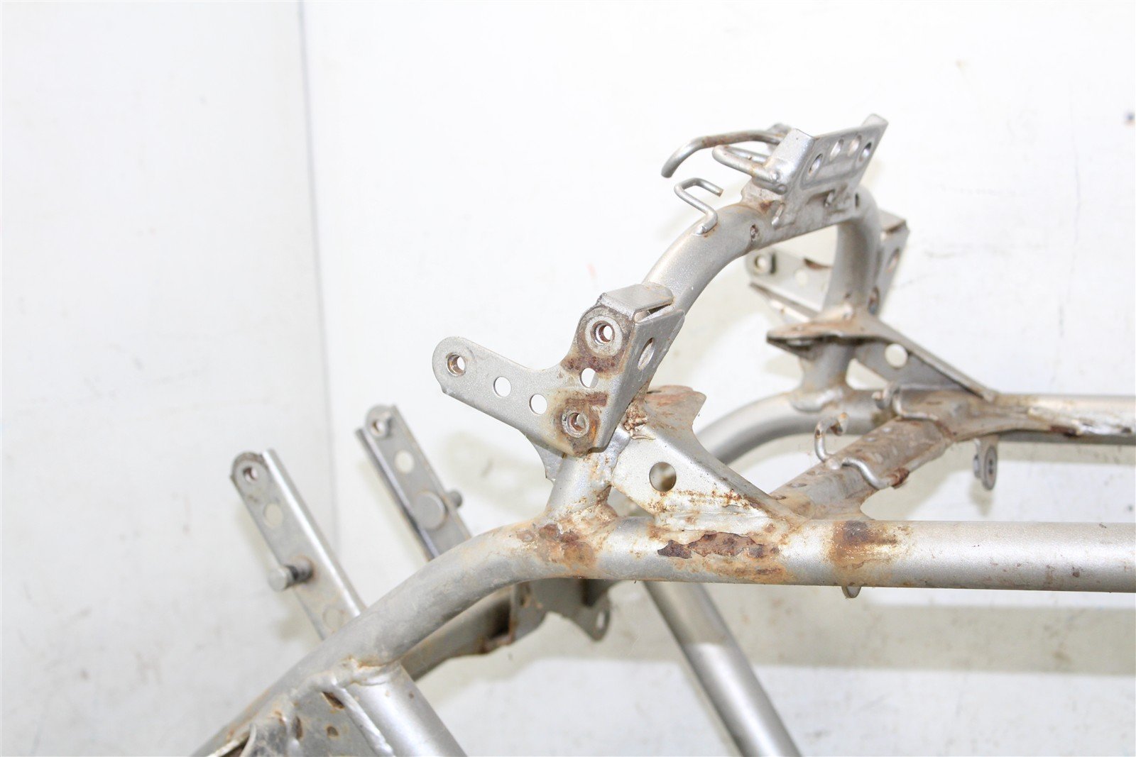 2004 Yamaha YFZ 450 Main Frame Chassis BOS 50105