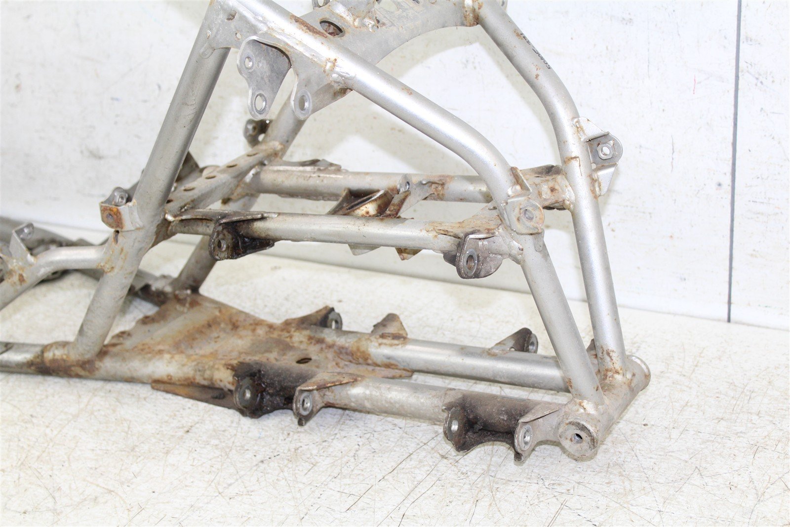 2004 Yamaha YFZ 450 Main Frame Chassis BOS 50105