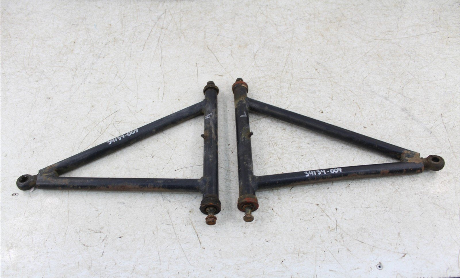 1998 Polaris Sport 400L 2x4 Front Lower Control A Arms 34139