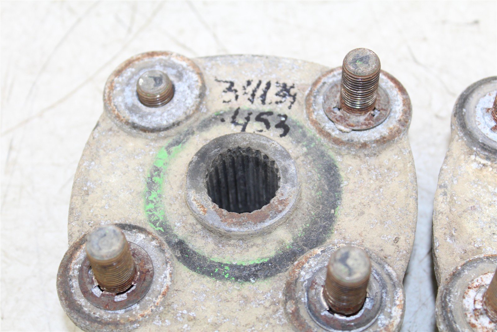 1998 Polaris Sport 400L 2x4 Rear Hubs Wheel Mounts 34139