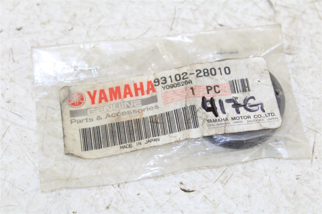 NOS Genuine Yamaha Oil Seal 2004 WR250 YZ250 OEM 93102-28010 // 417G