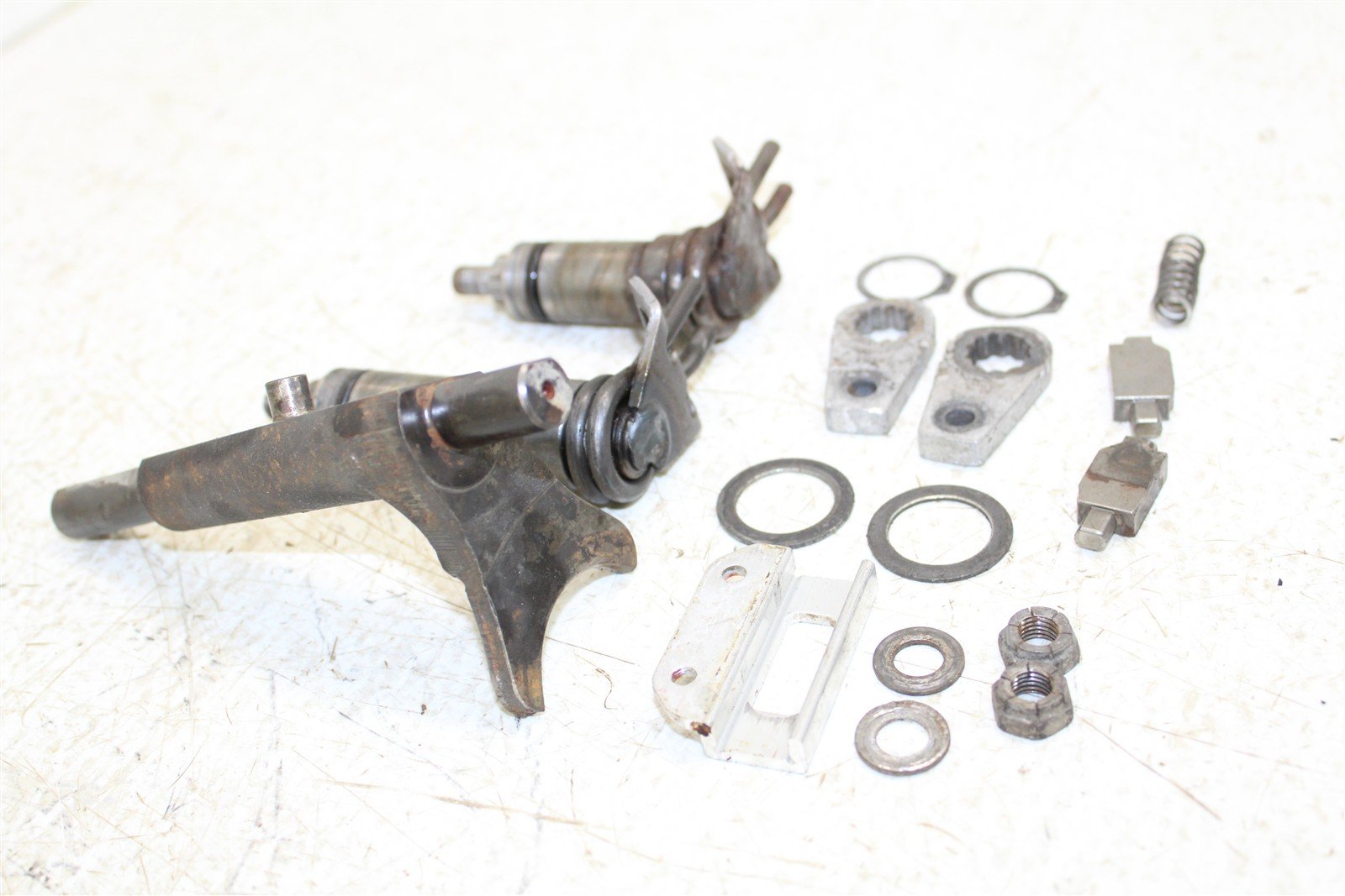 1998 Polaris Sportsman 500 Transmission Shift Shaft Forks Bell Crank 375G