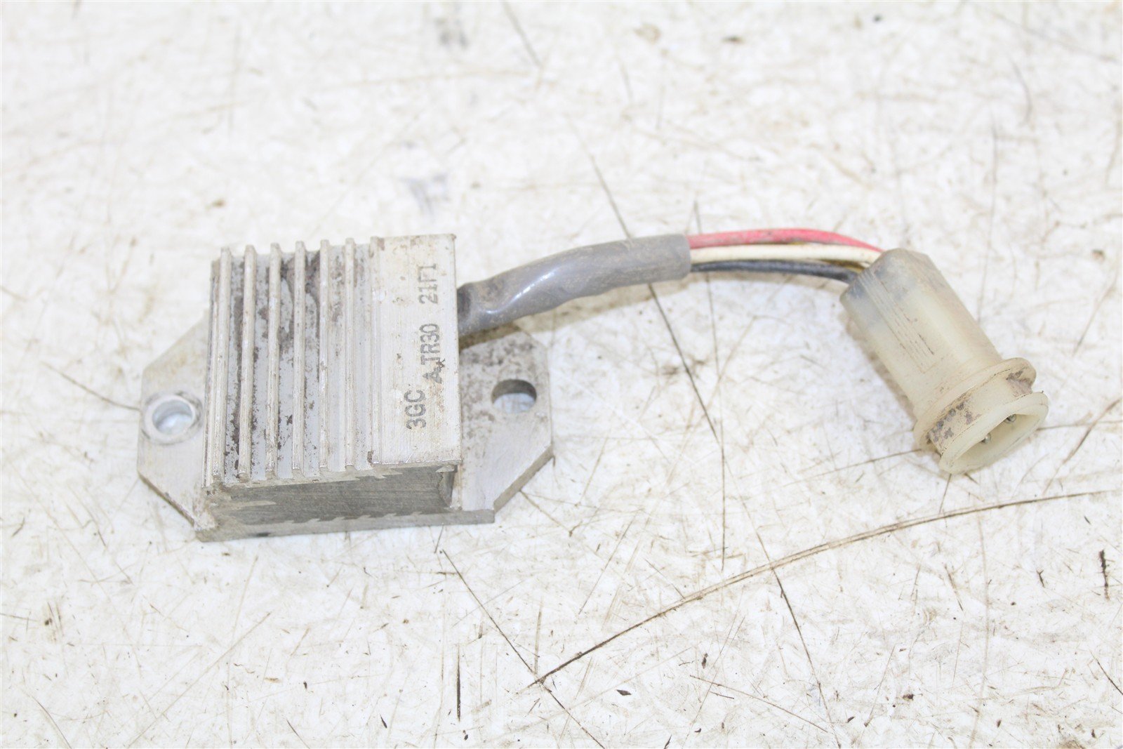 1992 Yamaha Timberwolf 250 2x4 Voltage Regulator Rectifier 50106