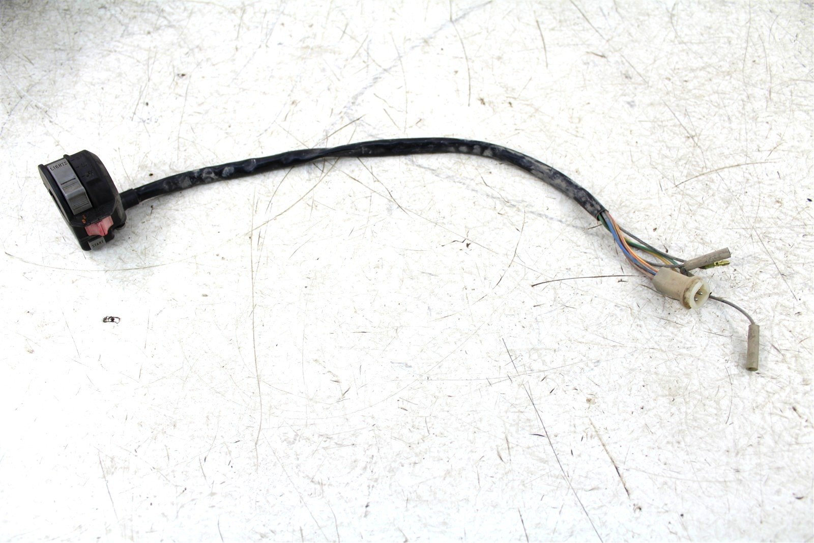 1992 Yamaha Timberwolf 250 2x4 Start Button Kill Switch On Off 50106