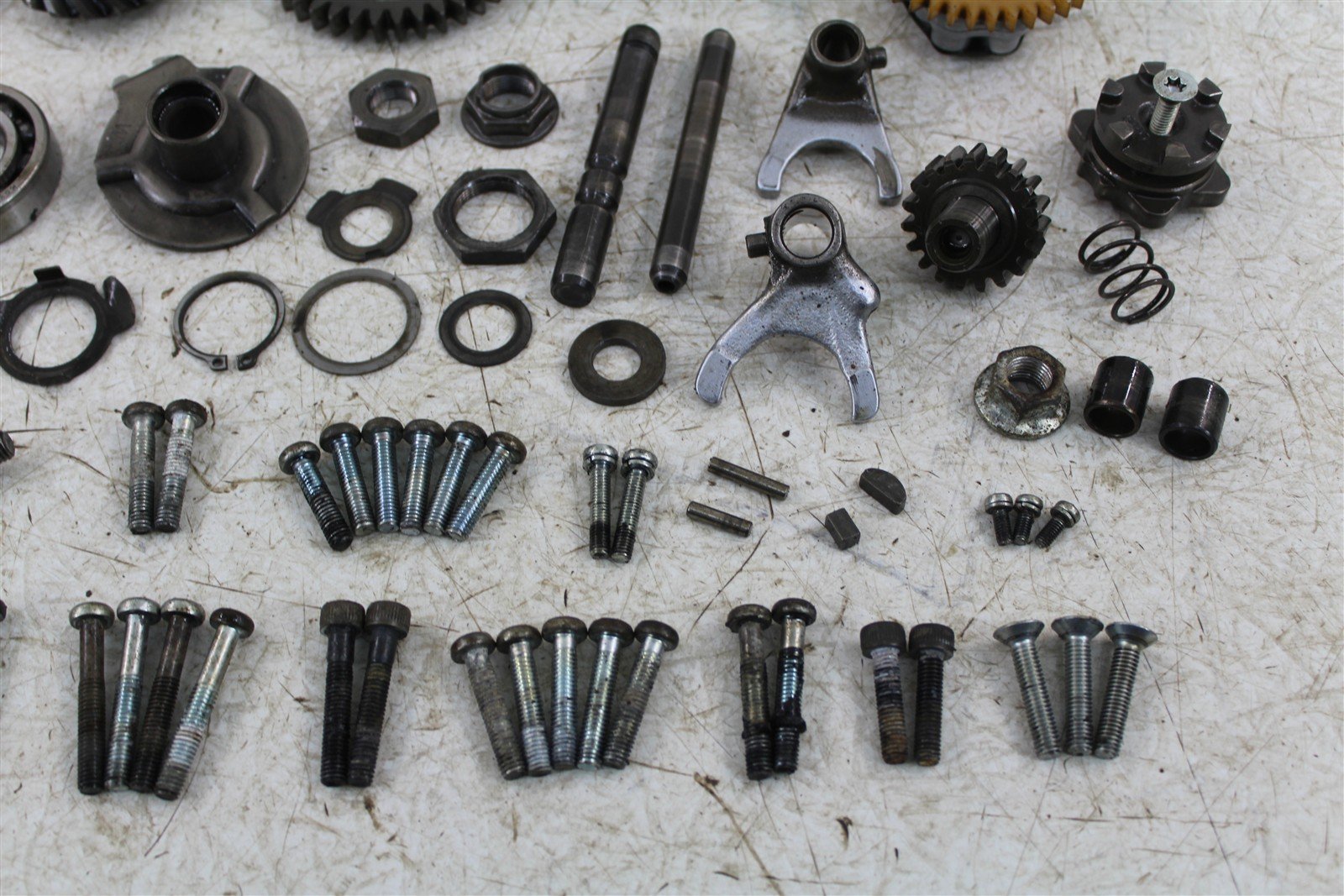 1992 Yamaha Timberwolf 250 2x4 Transmission Gears Shift Shaft Forks Drum 50106