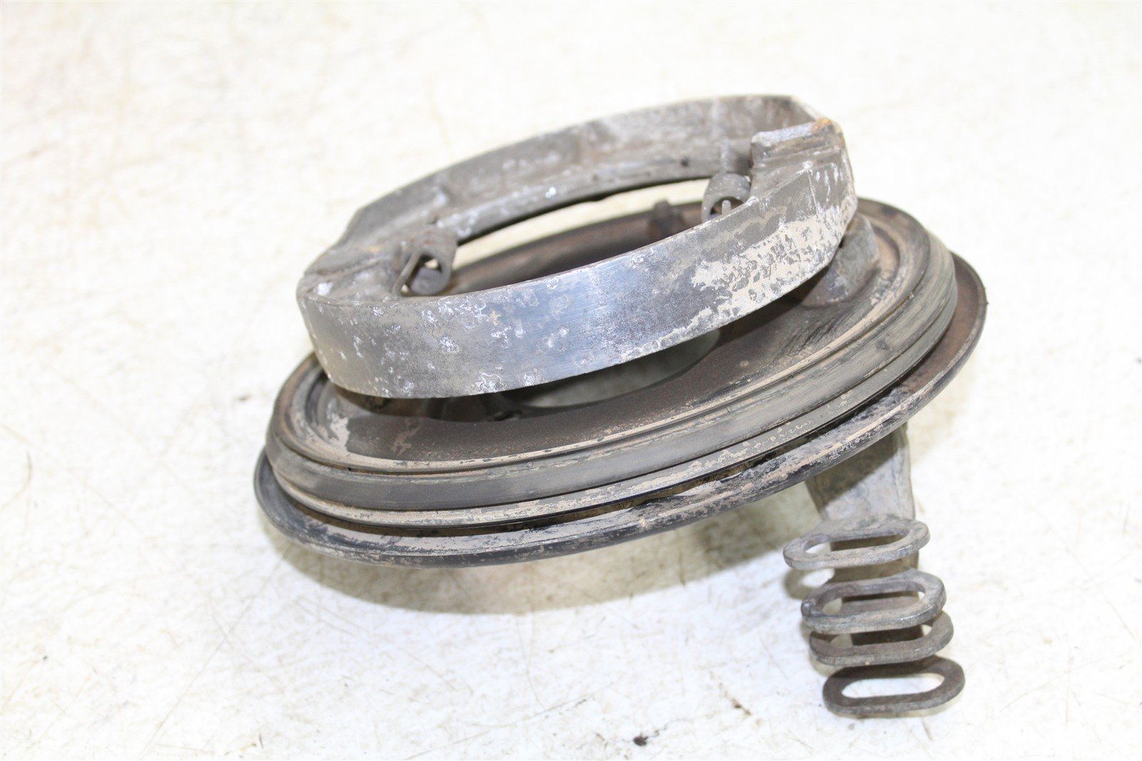 1992 Yamaha Timberwolf 250 2x4 Rear Brake Drum Backing Plate Panel Hub 50106