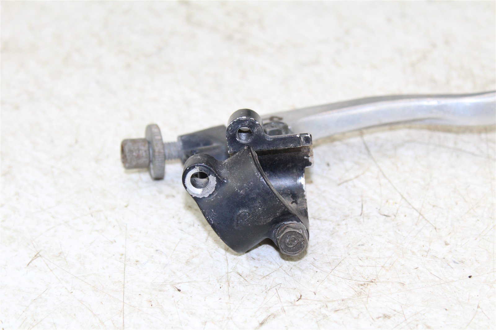 1992 Yamaha Timberwolf 250 2x4 Front Brake Lever w/ Perch 50106