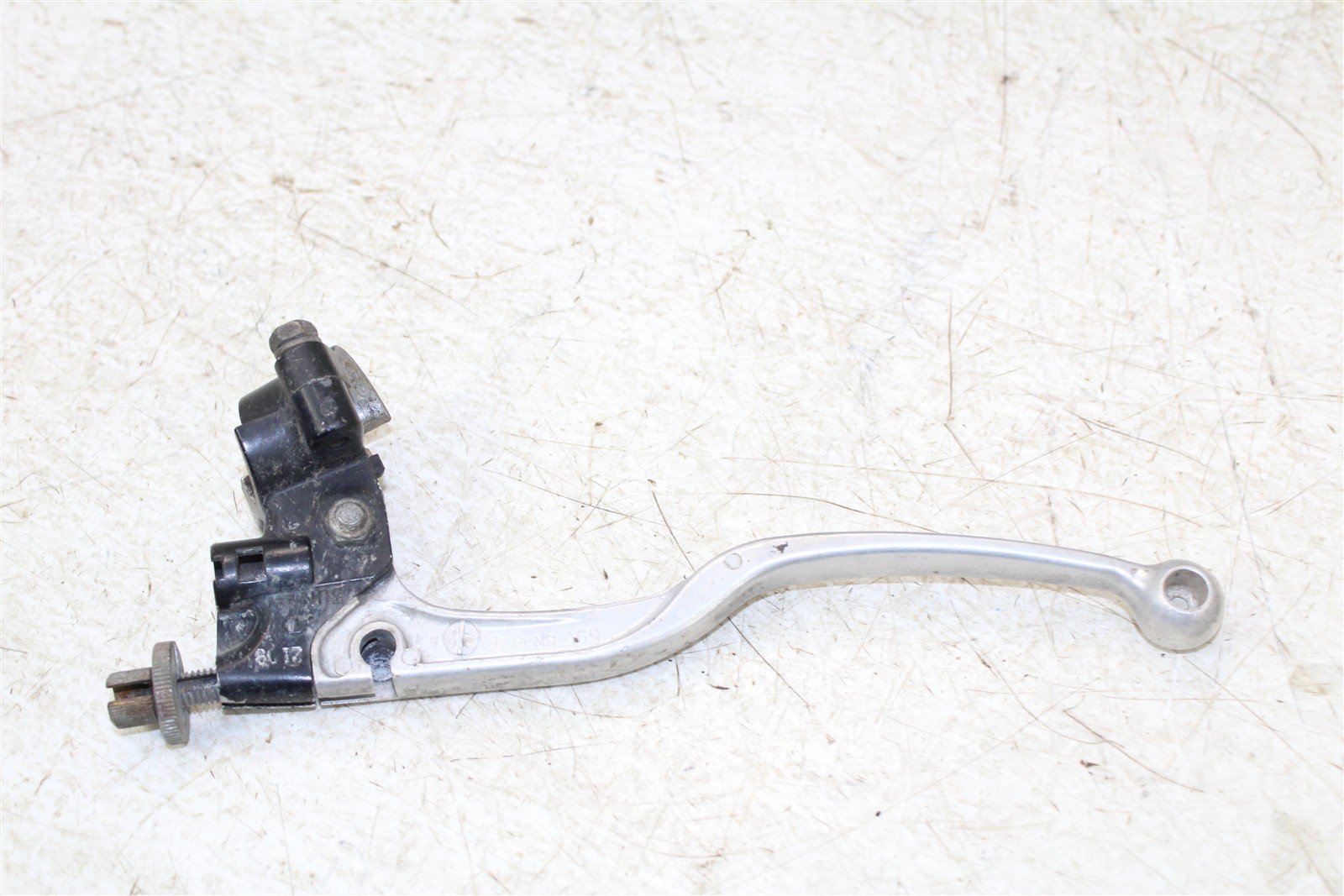 1992 Yamaha Timberwolf 250 2x4 Front Brake Lever w/ Perch 50106